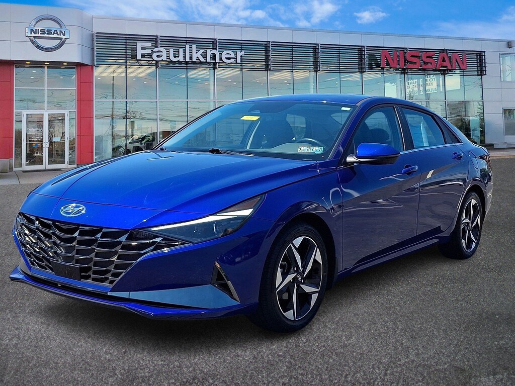 Used 2023 Hyundai Elantra Limited Sedan
