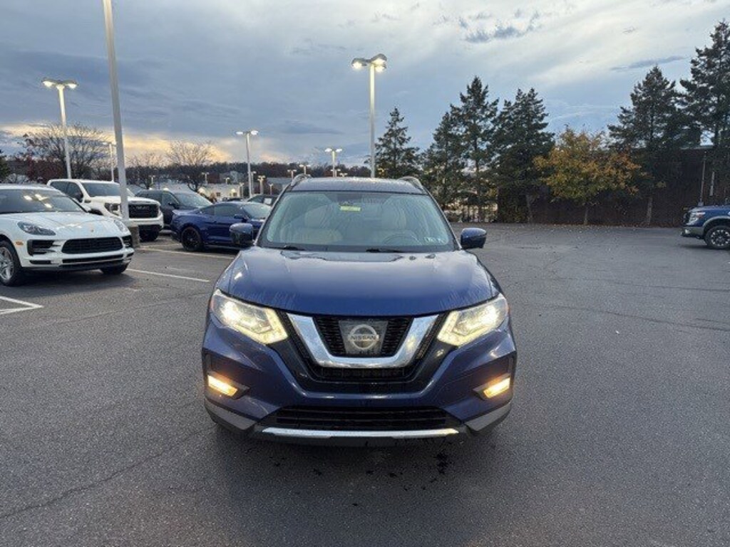 Used 2017 Nissan Rogue SL SUV