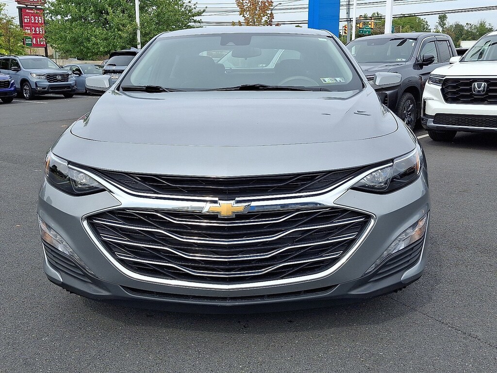 Used 2024 Chevrolet Malibu LT Sedan
