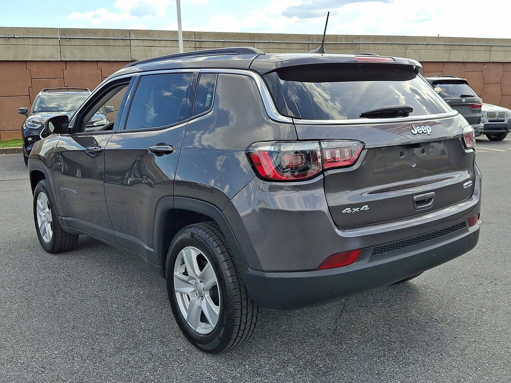 Used 2022 Jeep Compass Latitude SUV