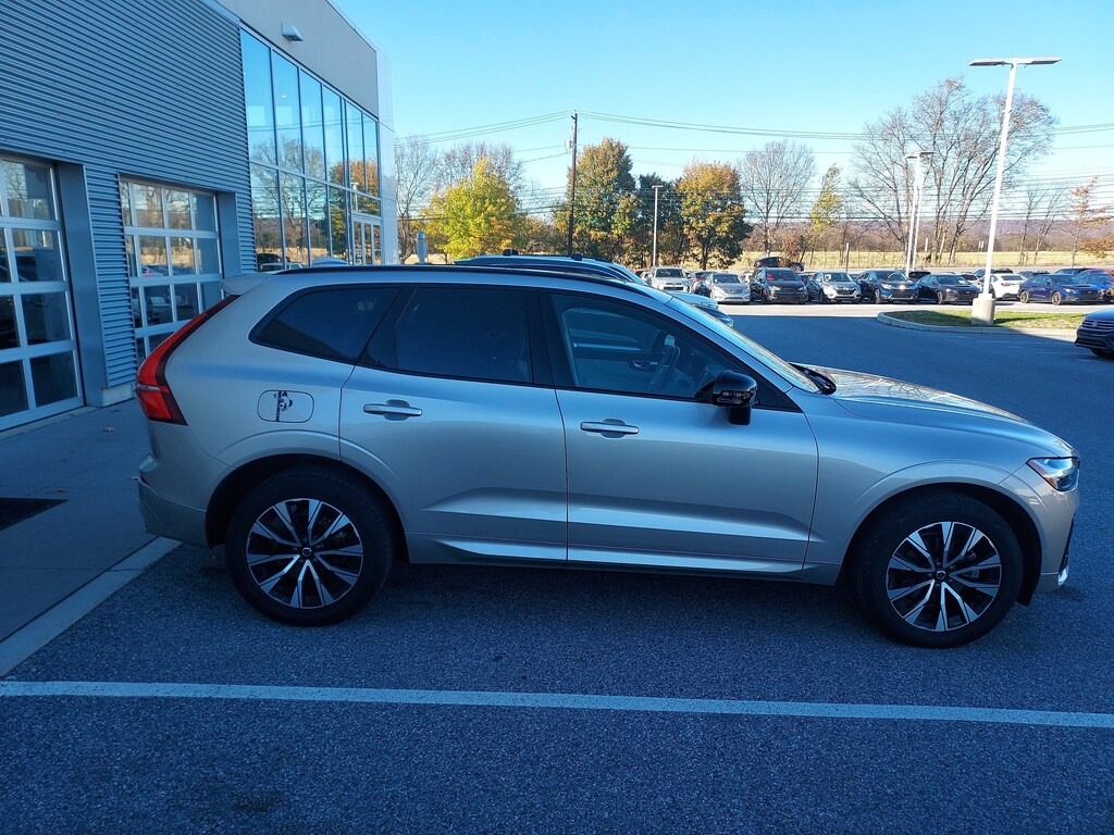 Used 2024 Volvo XC60 Core Dark Theme SUV