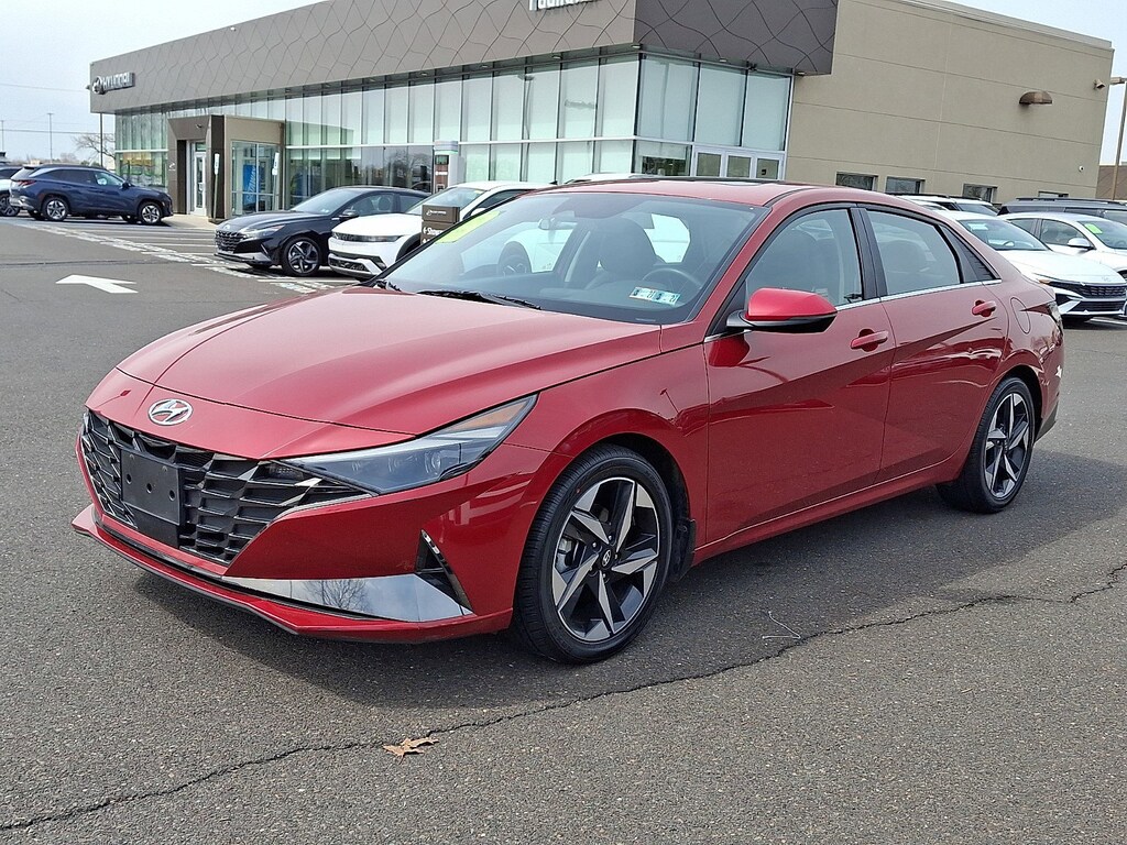 Certified 2022 Hyundai Elantra Hybrid Limited Sedan