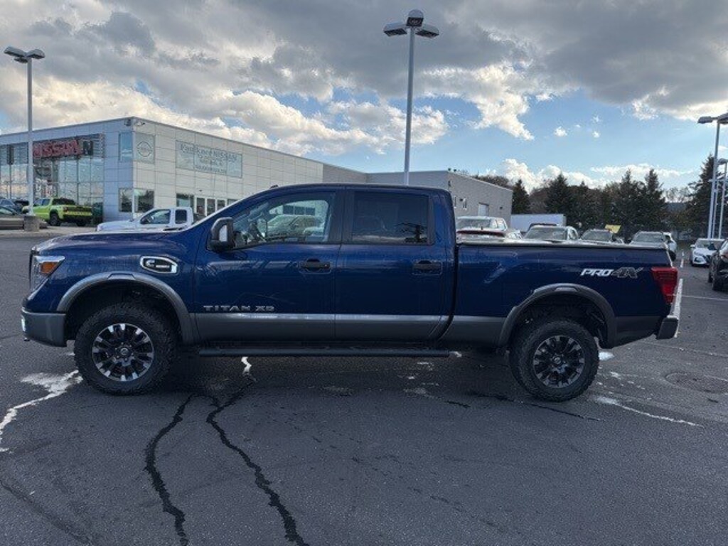 Used 2016 Nissan Titan XD PRO-4X Truck Crew Cab