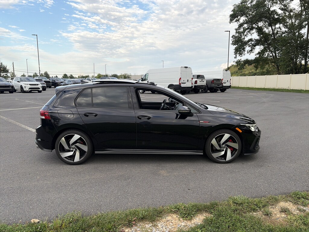 Used 2022 Volkswagen Golf GTI SE Hatchback