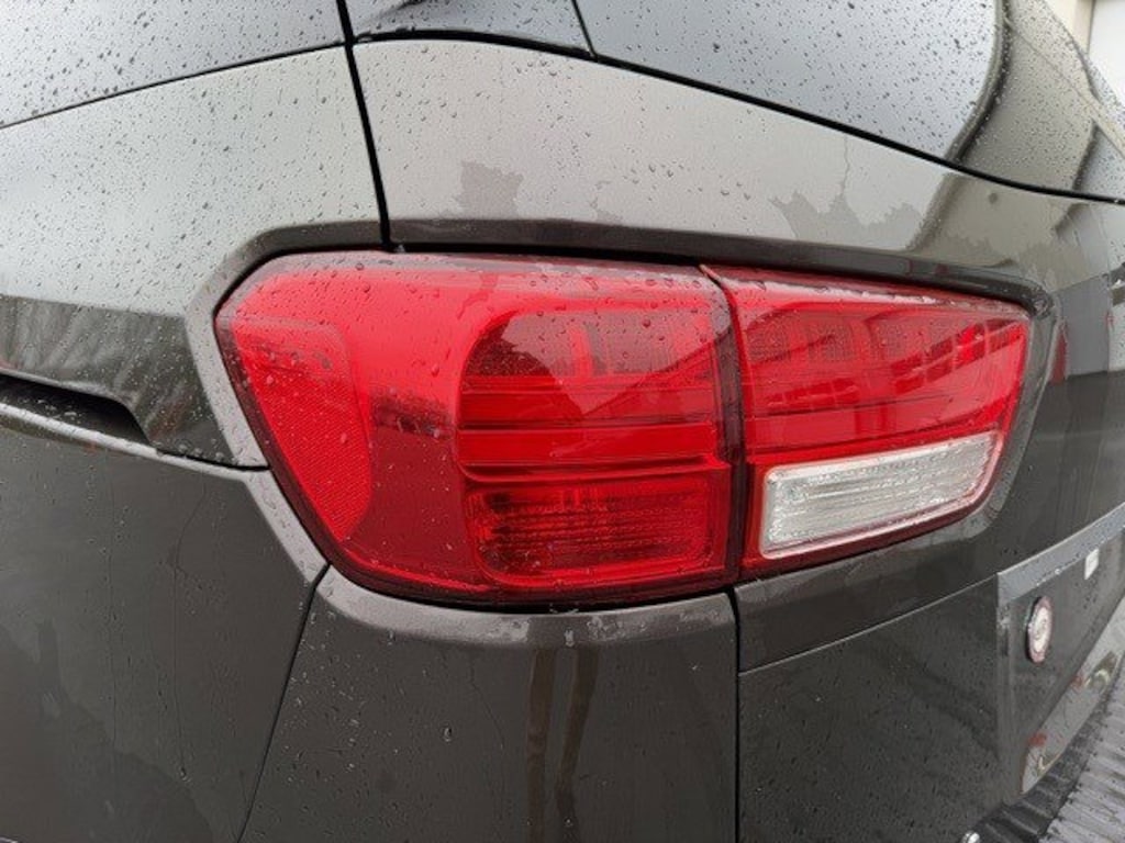 Used 2015 Kia Sedona SX-L Van