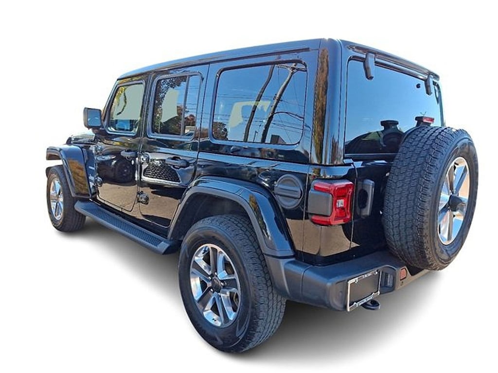 Used 2021 Jeep Wrangler Unlimited Sahara SUV