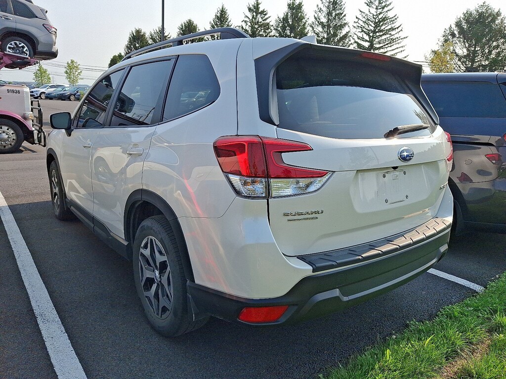Used 2021 Subaru Forester Premium SUV