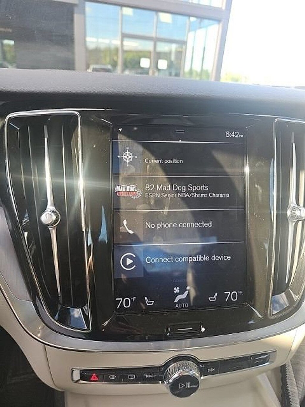 Used 2020 Volvo S60 Momentum Sedan