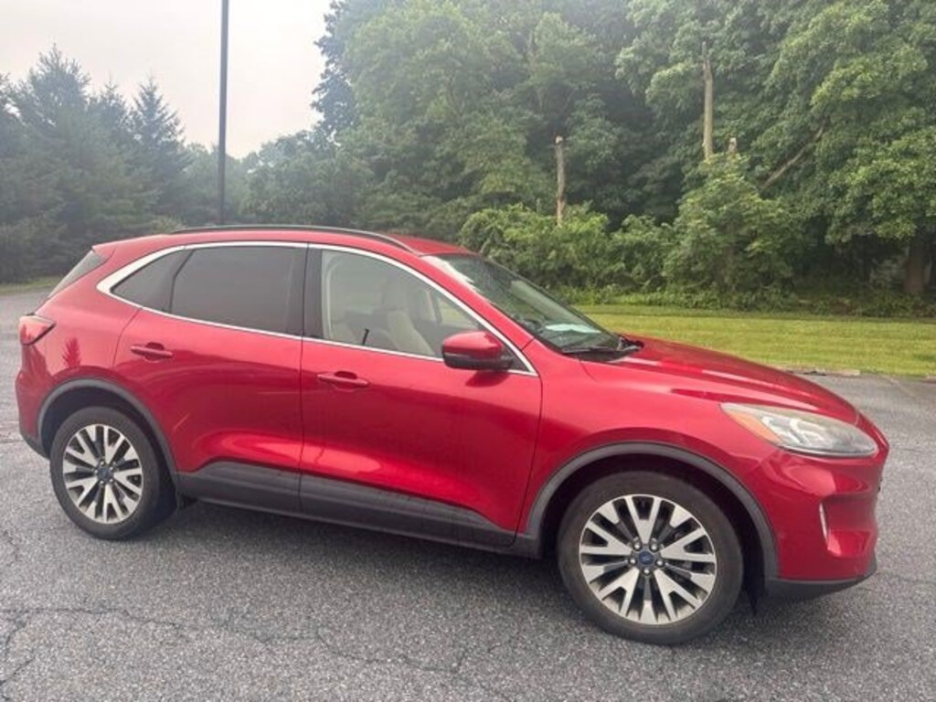 Used 2020 Ford Escape Titanium SUV