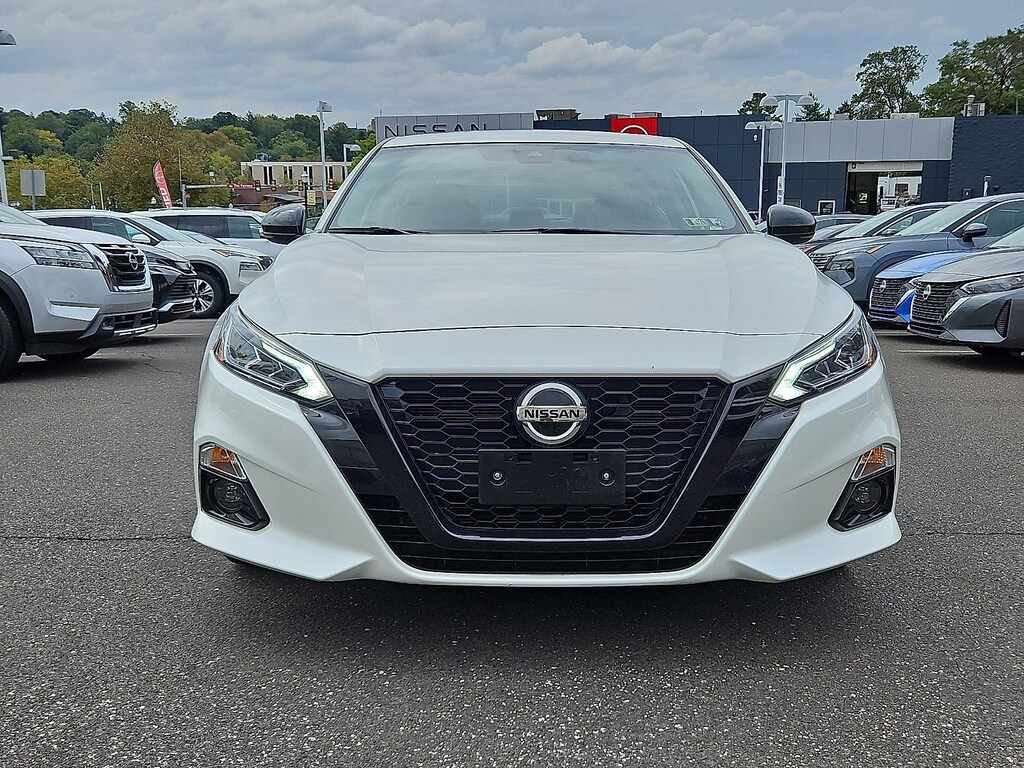 Certified 2022 Nissan Altima 2.5 SR Sedan