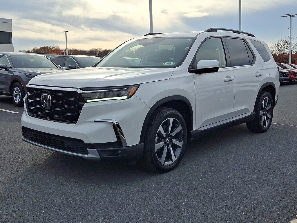 Certified 2024 Honda Pilot Touring SUV