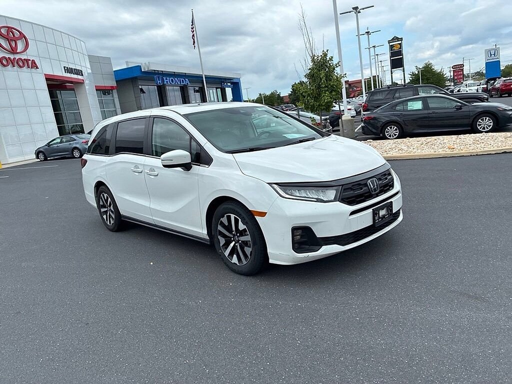Used 2025 Honda Odyssey EX-L Van