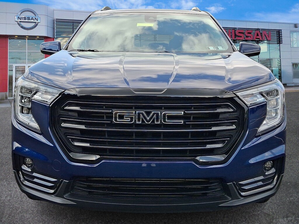 Used 2022 GMC Terrain SLT SUV