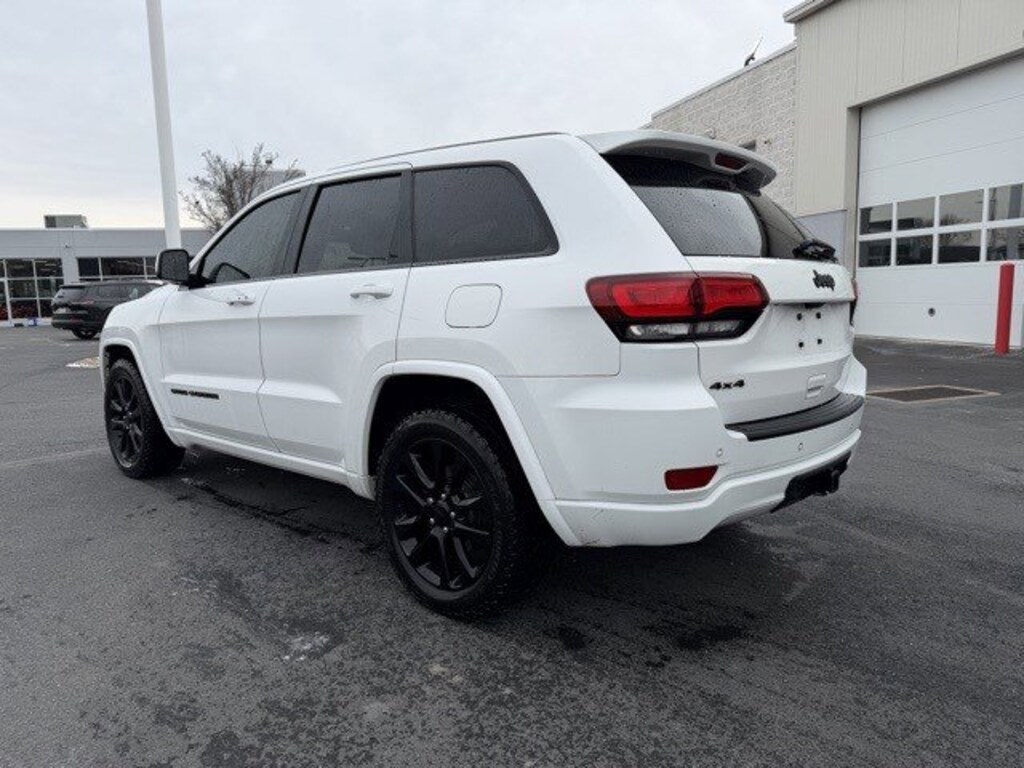 Certified 2019 Jeep Grand Cherokee Altitude SUV