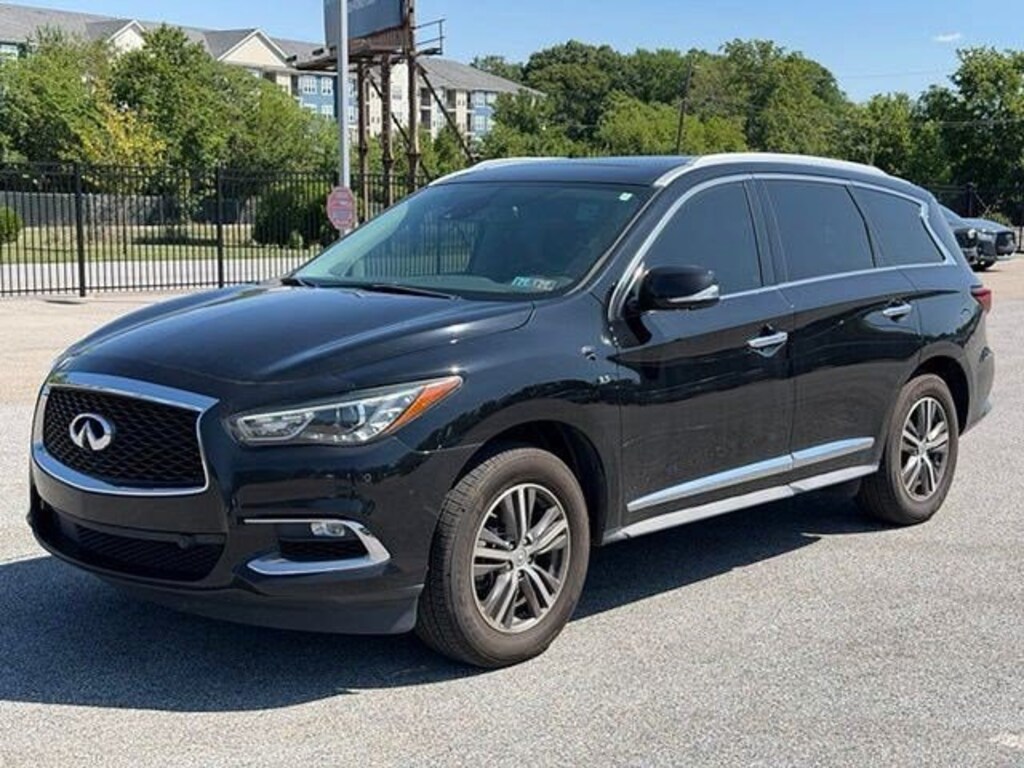 Used 2019 INFINITI QX60 LUXE SUV