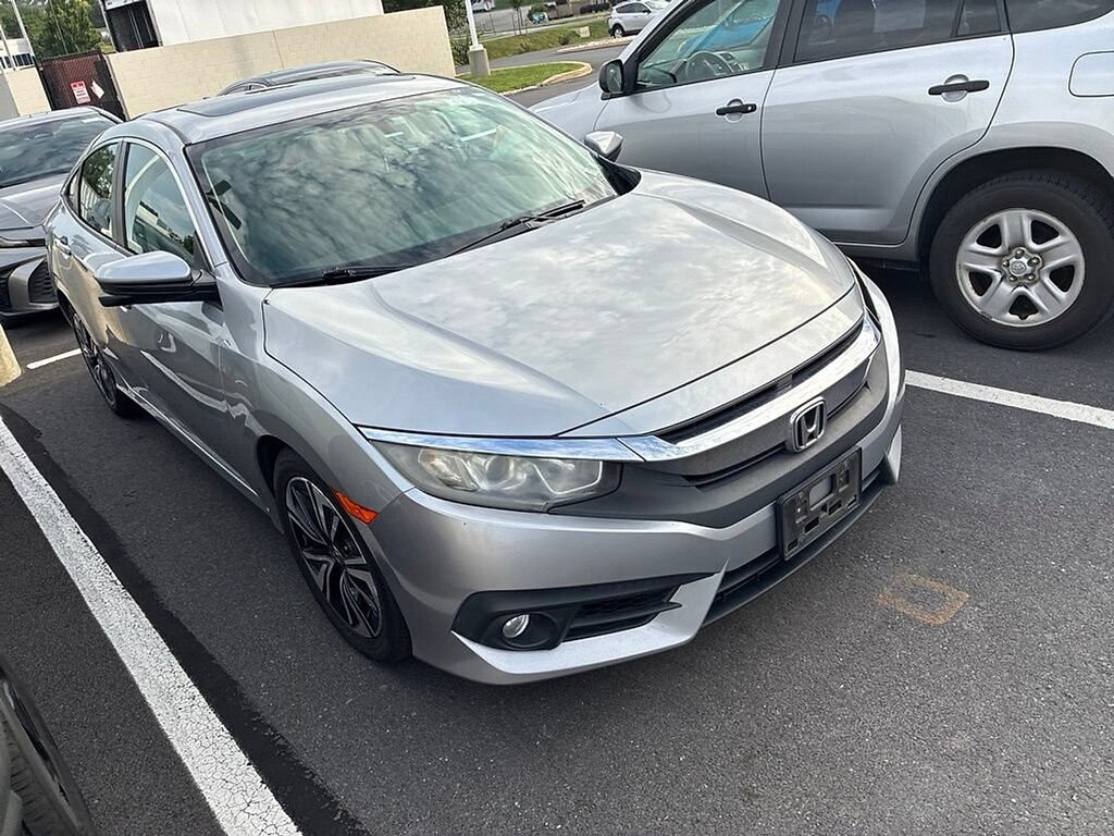 Used 2017 Honda Civic Sedan EX-T Sedan