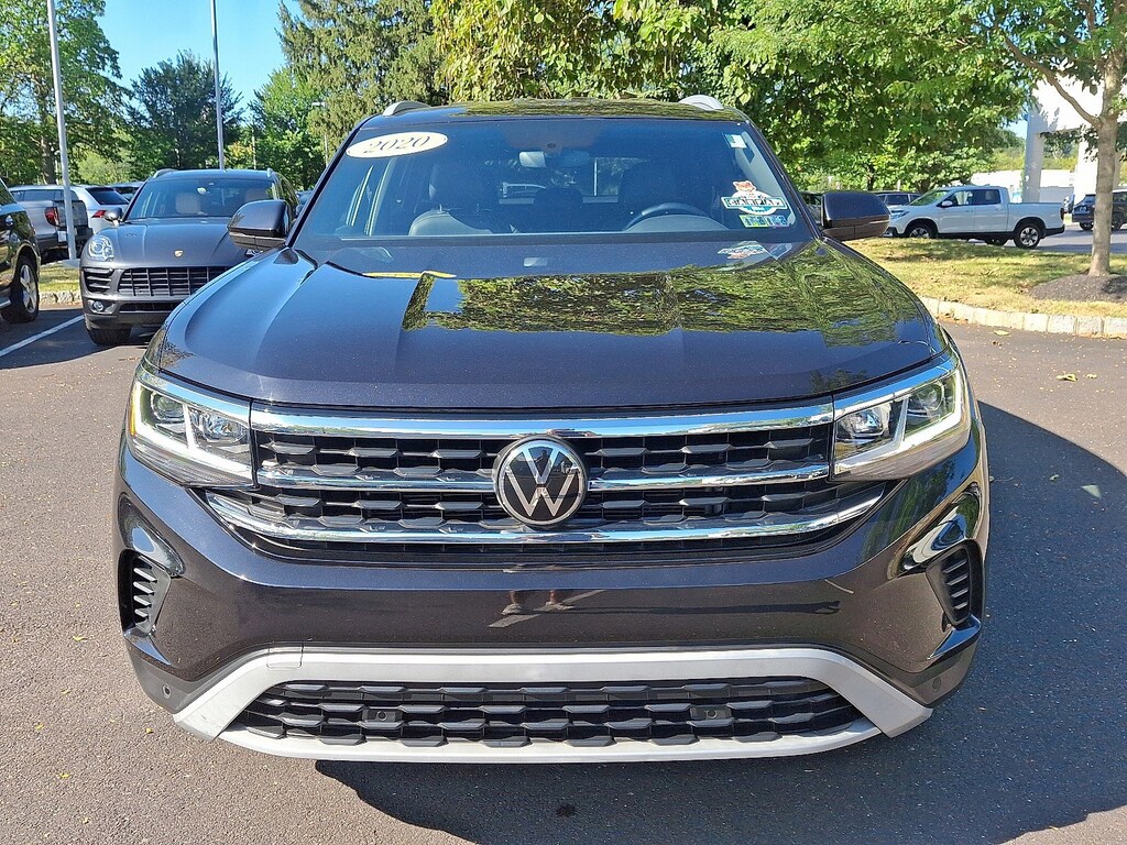 Used 2020 Volkswagen Atlas Cross Sport 2.0T SE w/Technology SUV