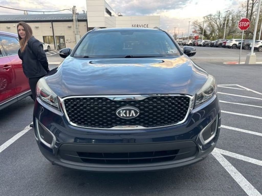 Used 2018 Kia Sorento LX SUV