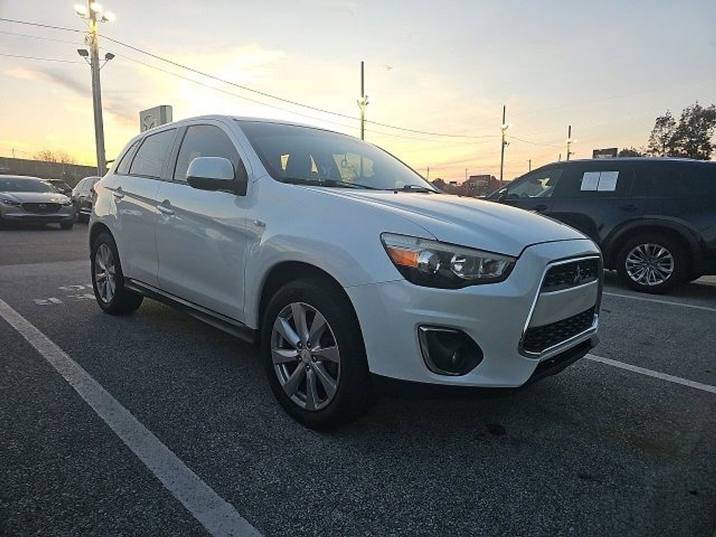 Used 2015 Mitsubishi Outlander Sport ES SUV