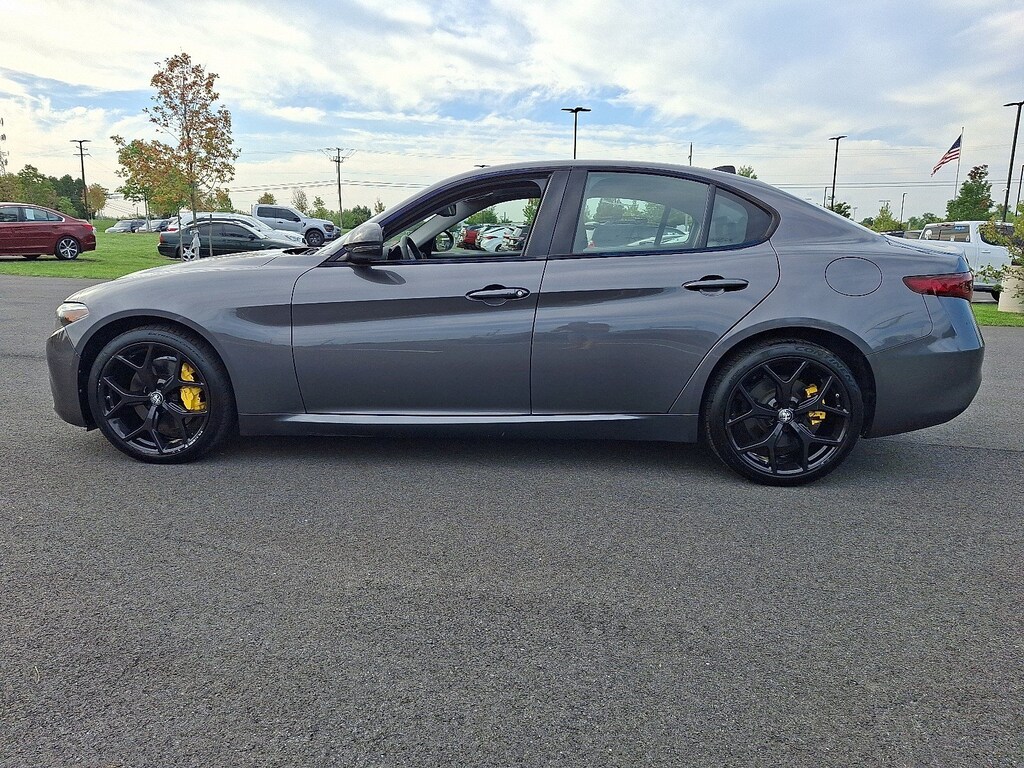 Used 2019 Alfa Romeo Giulia AWD Sedan