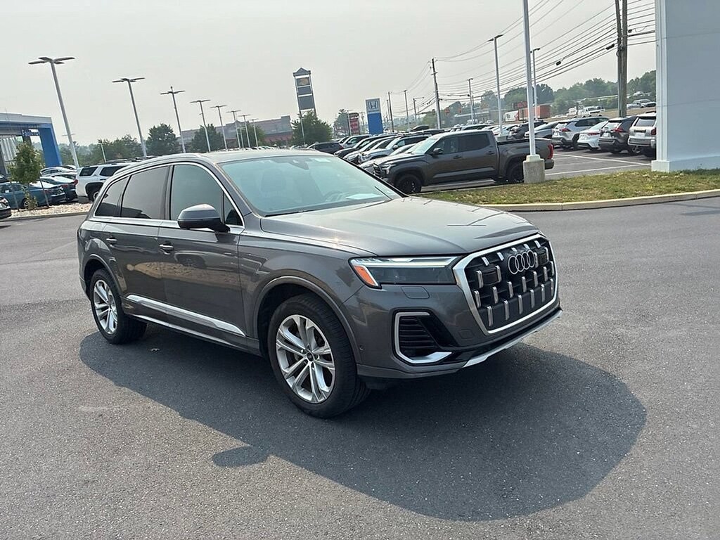 Used 2025 Audi Q7 Premium Plus SUV
