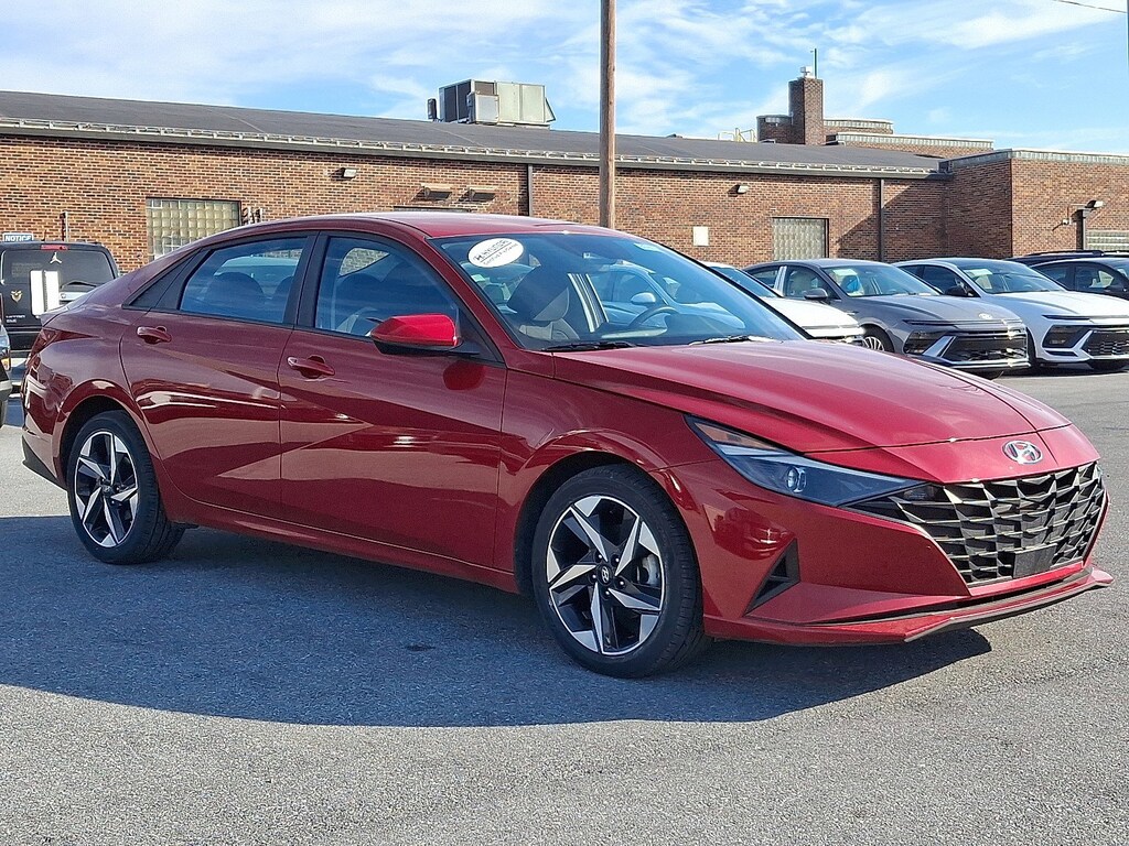 Certified 2023 Hyundai Elantra SEL Sedan