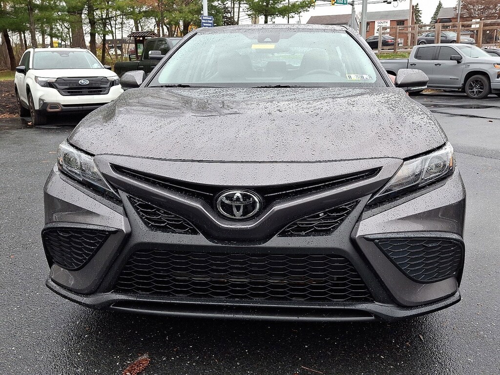 Used 2023 Toyota Camry SE Sedan
