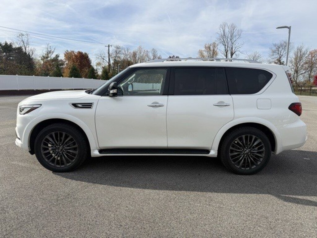 Used 2024 INFINITI QX80 PREMIUM SELECT SUV