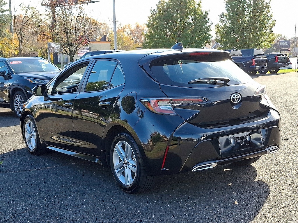 Used 2022 Toyota Corolla Hatchback SE Hatchback