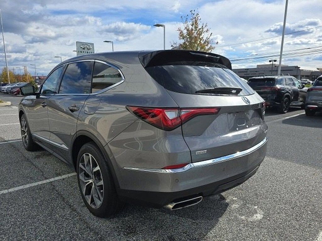Used 2023 Acura MDX w/Technology Package SUV