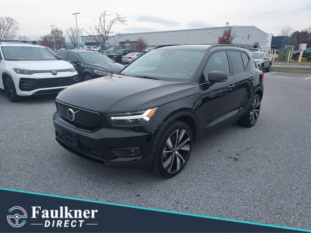 Used 2021 Volvo XC40 P8 SUV