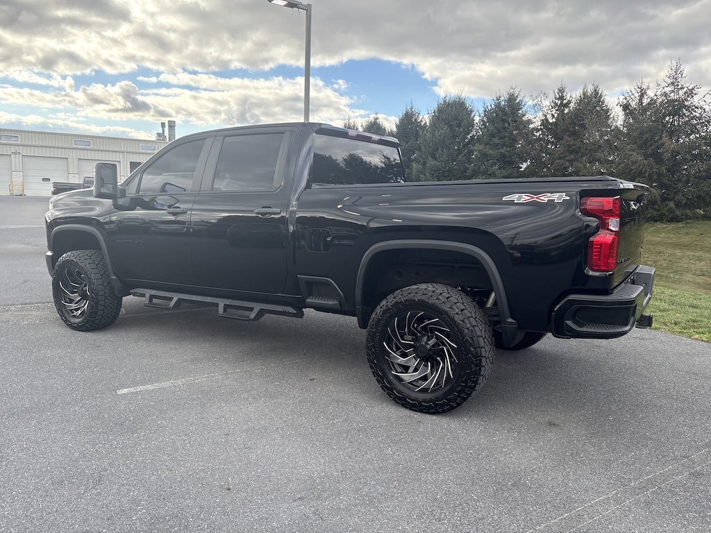 Used 2022 Chevrolet Silverado 2500HD Custom Truck Crew Cab
