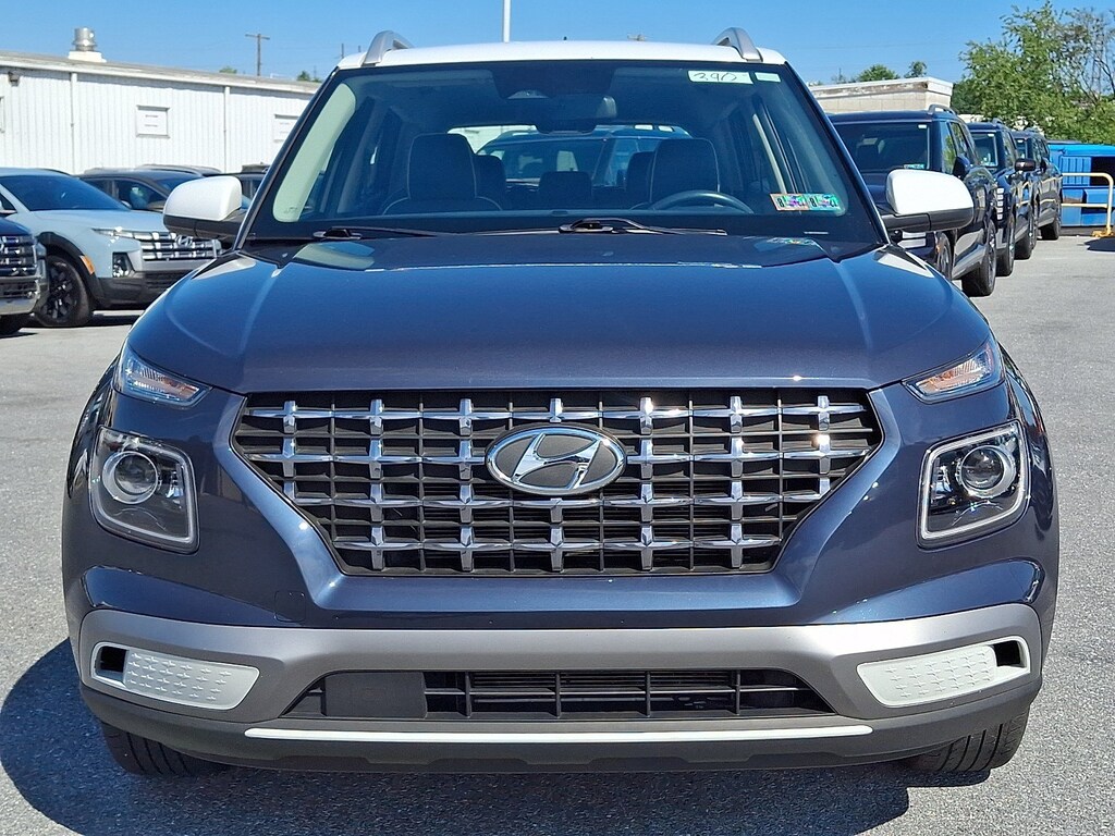 Certified 2024 Hyundai Venue Limited SUV