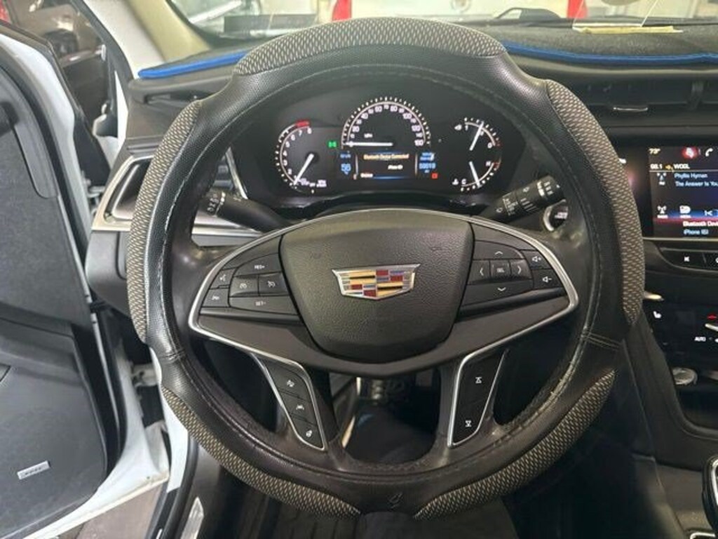 Used 2017 Cadillac XT5 Luxury AWD SUV