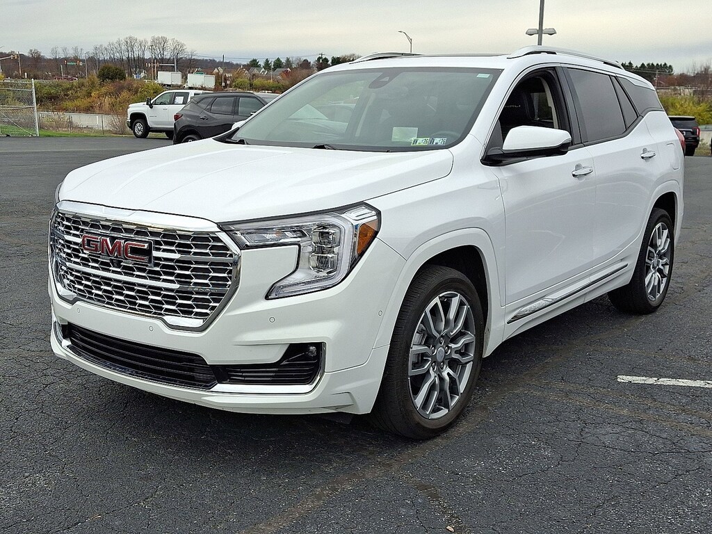 Used 2022 GMC Terrain Denali SUV