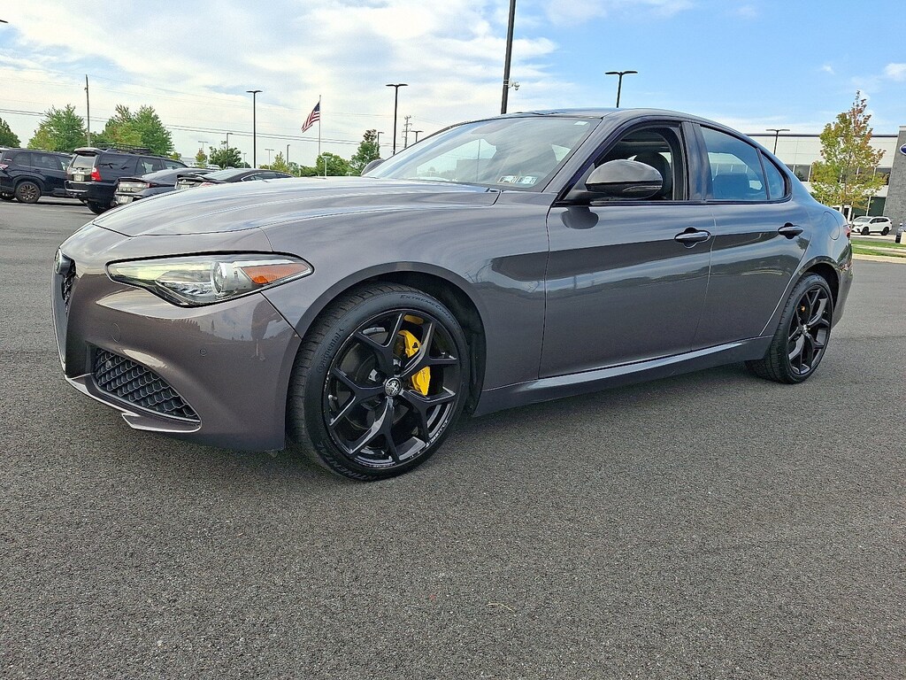 Used 2019 Alfa Romeo Giulia AWD Sedan