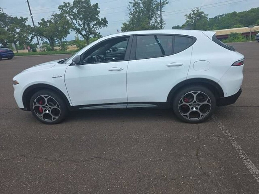Used 2024 Alfa Romeo Tonale Veloce SUV