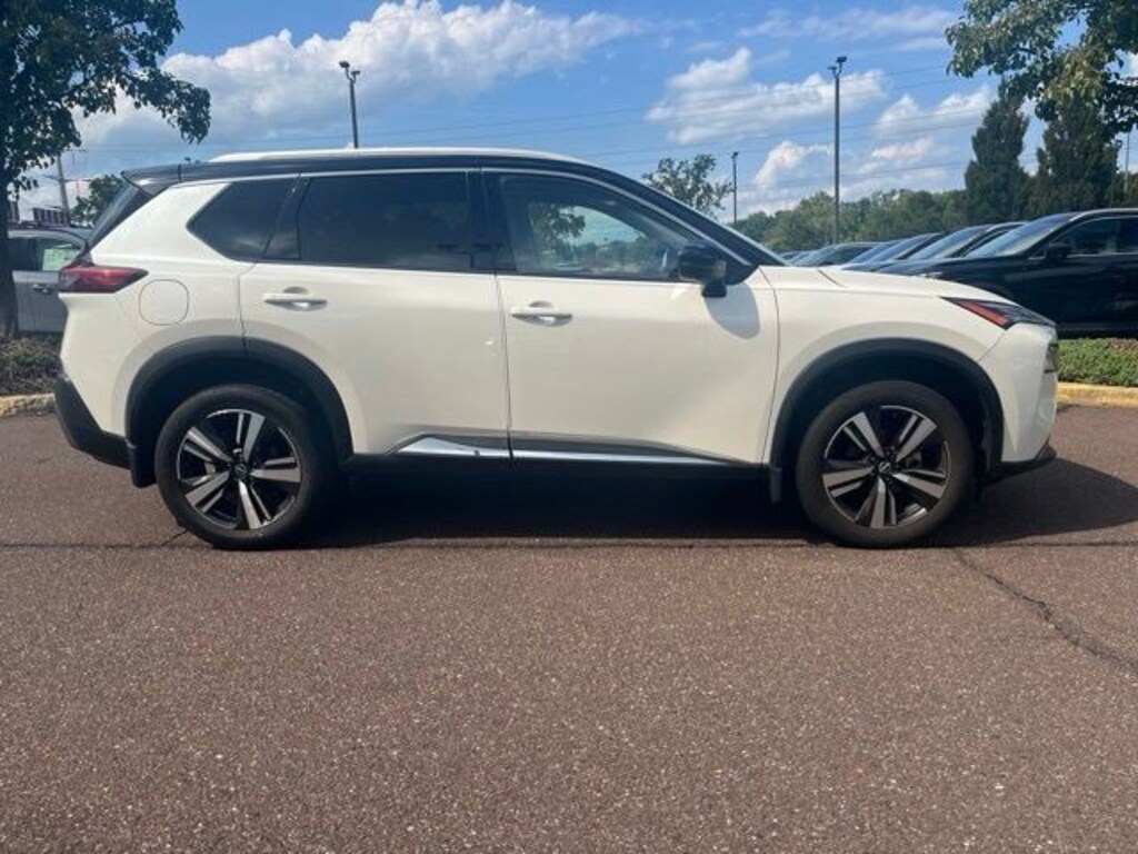 Used 2023 Nissan Rogue SL SUV