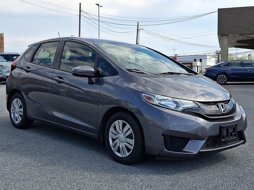 Used 2017 Honda Fit LX Hatchback