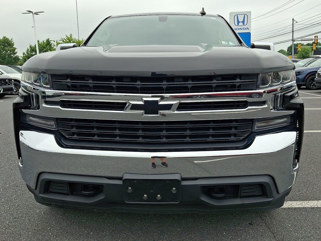 Used 2019 Chevrolet Silverado 1500 LT Truck Crew Cab