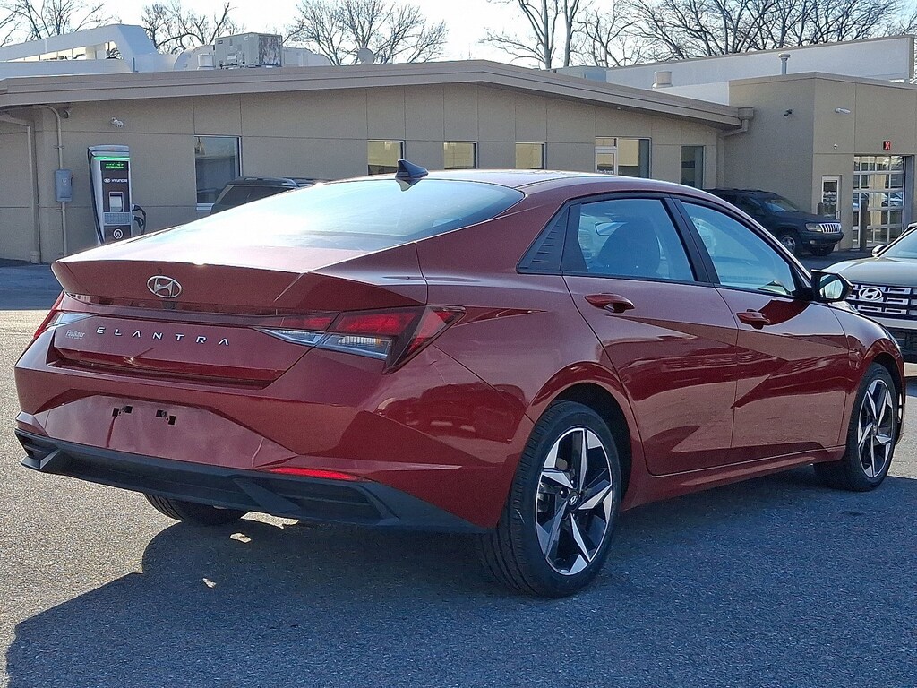 Certified 2023 Hyundai Elantra SEL Sedan