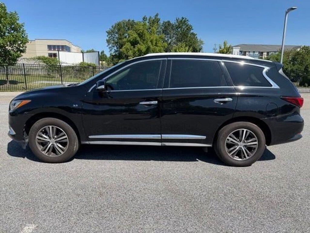 Used 2019 INFINITI QX60 LUXE SUV