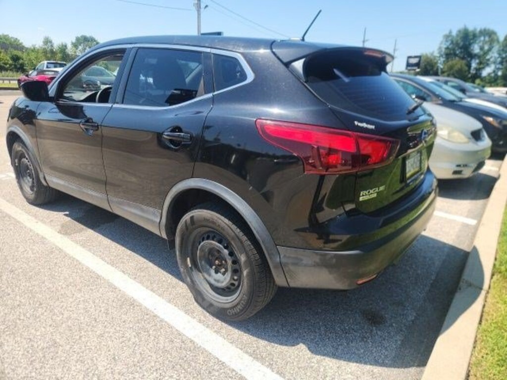 Used 2018 Nissan Rogue Sport S SUV