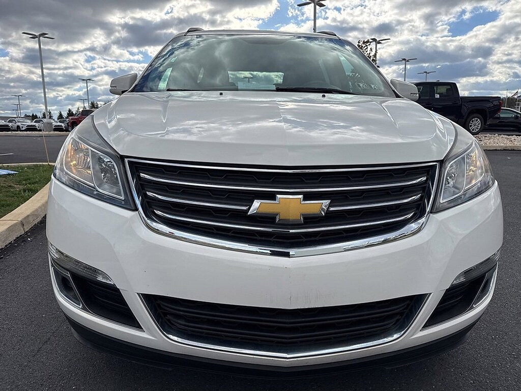 Used 2015 Chevrolet Traverse LT SUV