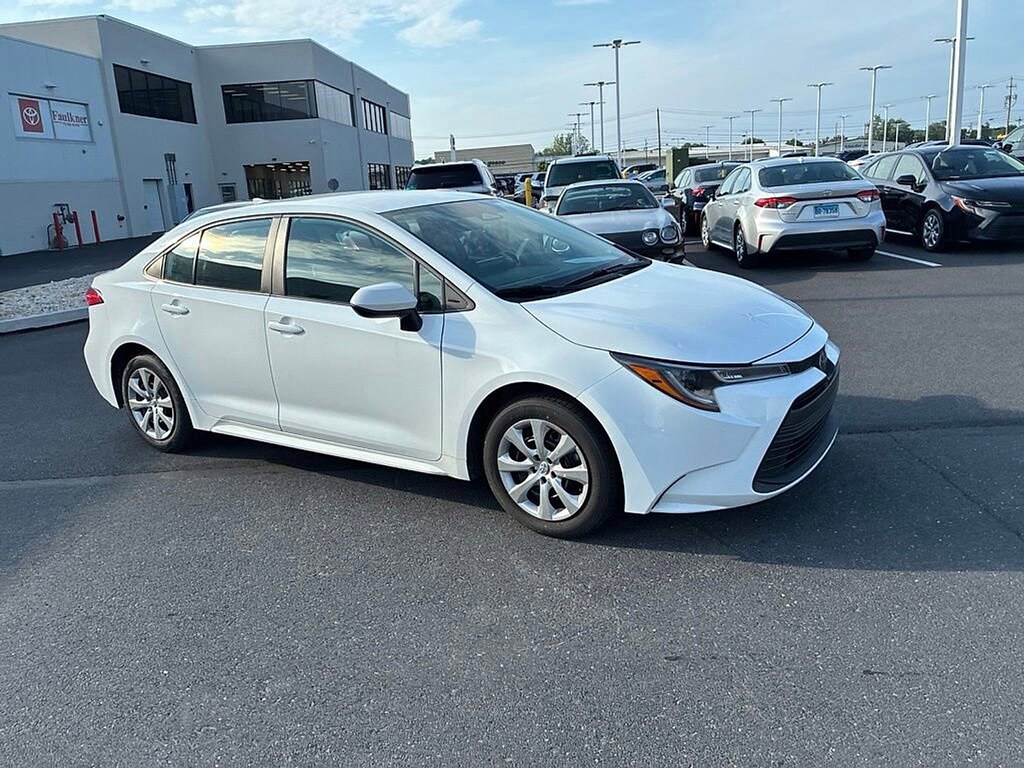 Certified 2024 Toyota Corolla LE Sedan