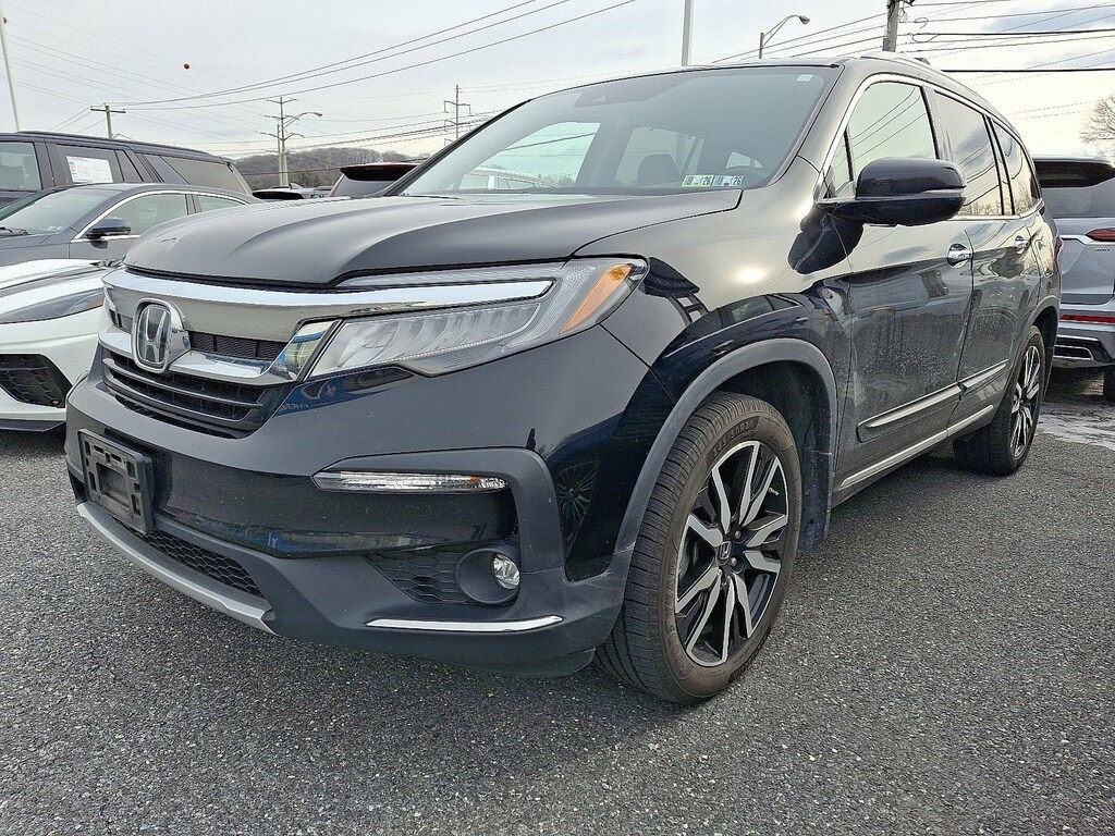 Used 2019 Honda Pilot Touring 8-Passenger SUV