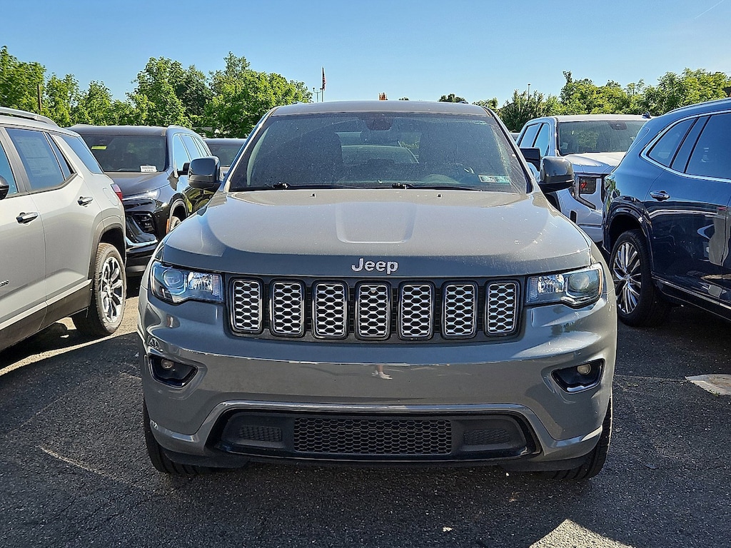 Certified 2019 Jeep Grand Cherokee Altitude SUV