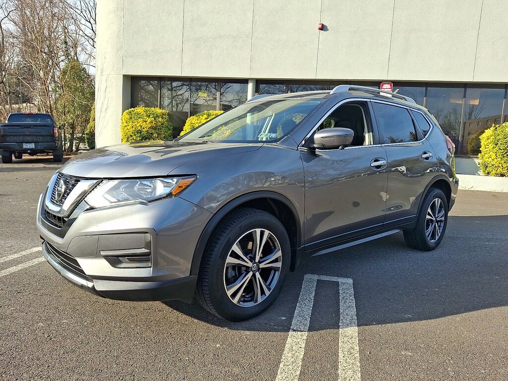 Certified 2019 Nissan Rogue SV SUV