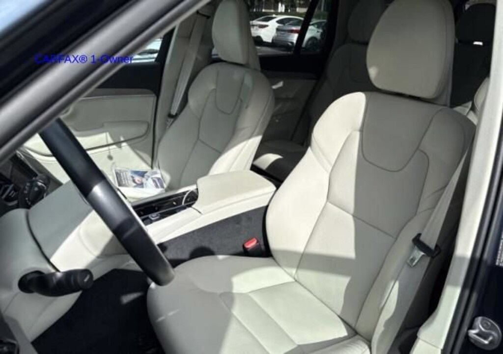 Used 2025 Volvo XC90 Plug-In Hybrid Plus SUV