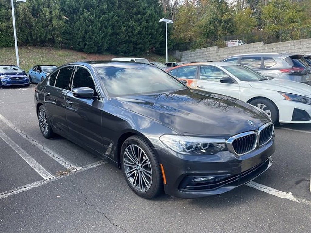 Used 2018 BMW 5 Series 530i xDrive Sedan